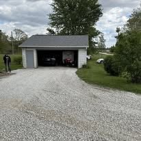 Gravel driveway installation
